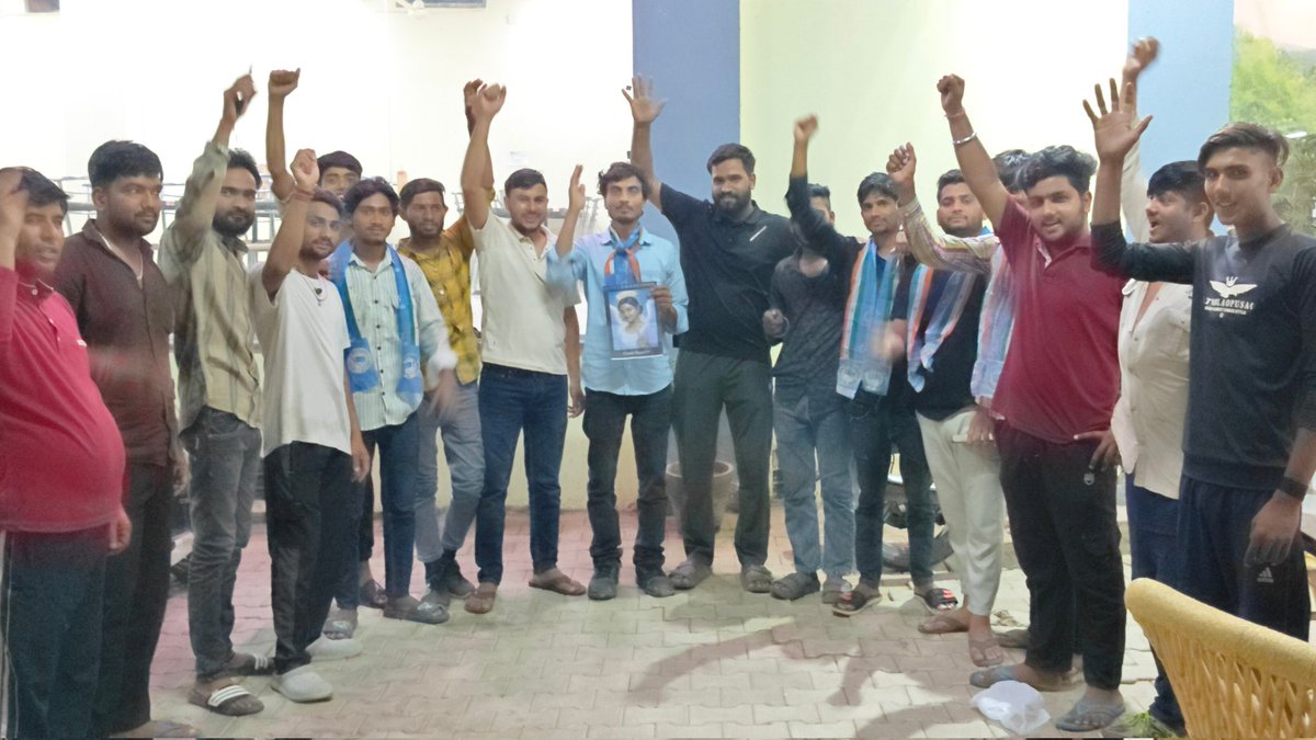 Maliram Saini (@maliramsaini10) on Twitter photo गत दिवस #जिला_कोटपूतली_बहरोड के NSUI कार्यकर्ताओं के साथ कैंडल जलाकर बहन सोम्यश्री के लिए न्याय की मांग की।
#JusticeForSoumyashree
#nsuikotputlibehror
<a href="/nsui/">NSUI</a> <a href="/NSUIRajasthan/">NSUI Rajasthan</a> <a href="/kanhaiyakumar/">Kanhaiya Kumar</a>
<a href="/varunchoudhary2/">Varun Choudhary</a> <a href="/Akhilesh1530/">Akhilesh Yadav</a> <a href="/saahil_nsui/">Saahil Sharma</a> <a href="/VinodJakharIN/">VINOD JAKHAR</a> गत दिवस #जिला_कोटपूतली_बहरोड के NSUI कार्यकर्ताओं के साथ कैंडल जलाकर बहन सोम्यश्री के लिए न्याय की मांग की।
#JusticeForSoumyashree
#nsuikotputlibehror
<a href="/nsui/">NSUI</a> <a href="/NSUIRajasthan/">NSUI Rajasthan</a> <a href="/kanhaiyakumar/">Kanhaiya Kumar</a>
<a href="/varunchoudhary2/">Varun Choudhary</a> <a href="/Akhilesh1530/">Akhilesh Yadav</a> <a href="/saahil_nsui/">Saahil Sharma</a> <a href="/VinodJakharIN/">VINOD JAKHAR</a>