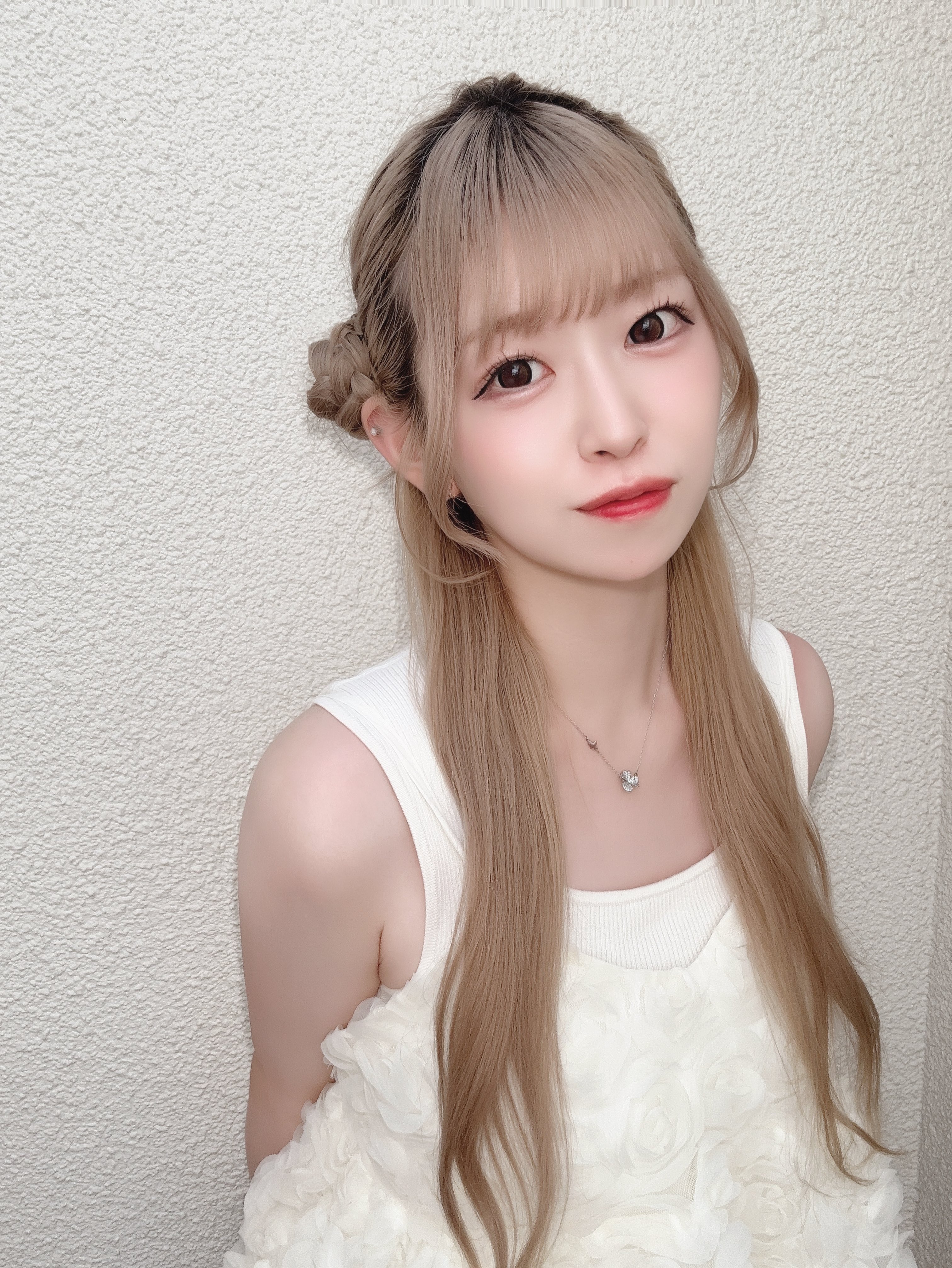 【にゃんページ】 にゃんたまチャン🧊0824 Yise (@nyanb_O18) / X