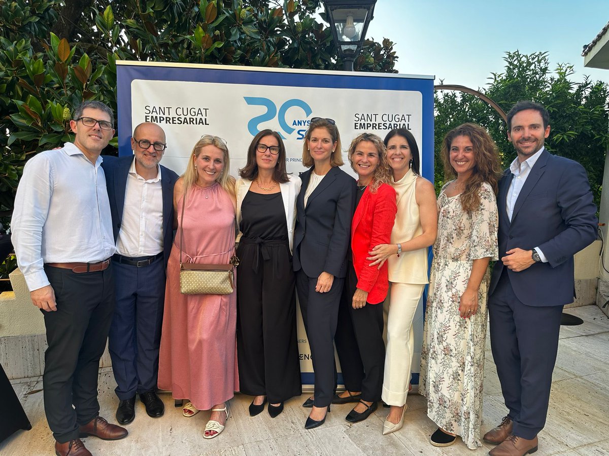 Gran èxit a la #NitDelSoci de @StCugatEmpresarial!
👏 Des de <a href="/caixabank_cat/">CaixaBank</a> felicitem l’organització i les entitats socials com @GilgalSolidari, que ha rebut el suport de <a href="/FundlaCaixaCAT/">Fundació ”la Caixa”</a>, a través de <a href="/caixabank_cat/">CaixaBank</a> per projectes d’inclusió i educació 🌍
