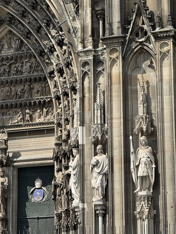 GothicChurches's tweet image. Kölner Dom

📍Cologne, Germany