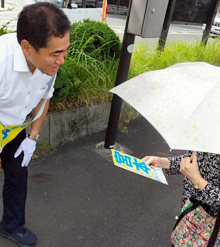 miya_kazuhiro's tweet image. ご挨拶に回る中で「今の自民党じゃダメだ」という声も耳にします。ご批判にも真摯に耳を傾け、反省すべきものは反省し、変えるものは変えていく。そして、皆様の声を国政に届け、政策を前に進め、日本の未来を皆様と一緒に切り拓いてまいります。
#参議院議員選挙 #滋賀県