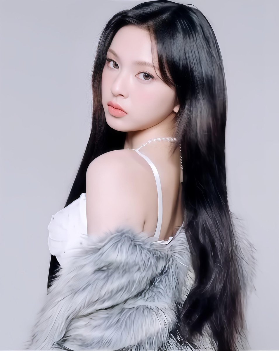 Such a profesional model #CHIQUITA #치키타 #チキータ #BABYMONSTER