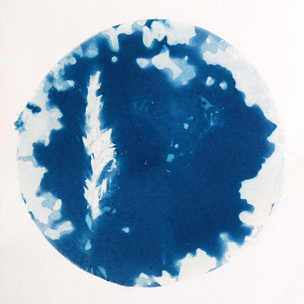 annieboothmusic's tweet image. My new EP The Brace is out now, and yours to listen to. Hope you enjoy it 💙
Thanks to Jolon and Duncan at Knockwood Studio, Morgan Morris, Robin Sutherland, Kit Martin, Ryan Firth, my friends and family, and anyone who’s still there, through the good and the not so good. Annie x