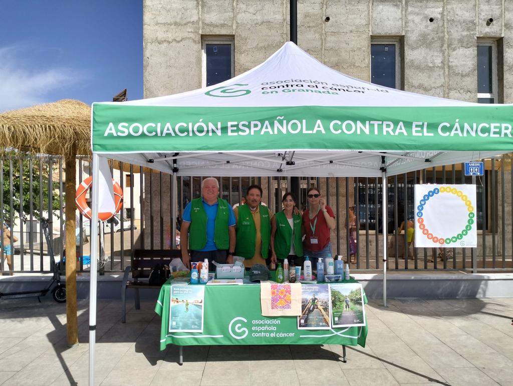 ContraCancerGRA's tweet image. 🌞Campaña de sol en la Junta Local de Padul de la @ContraCancerGRA.⛱️
Muchísimas gracias 💚