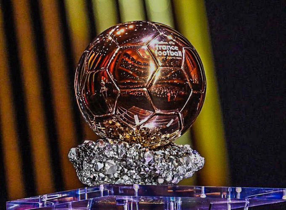 🚨🌕 Ballon d'Or power rankings after the Club World Cup. According to top sources 

1) Cole Palmer
2) Ousmane Dembele
3)lamine Yamal 
4) Vitinha
5) Raphinha
6) Nuno Mendes
7) Achraf Hakimi
8) Mohamed Salah
9) Gigi Donnarumma
10) Kylian Mbappé