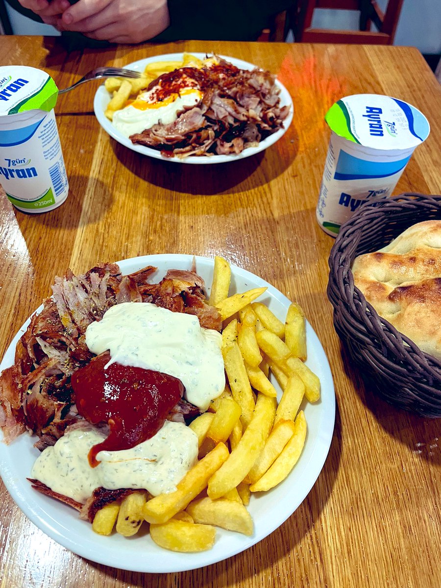MaziyarPanahi's tweet image. Wow! Berlin has great food! 馃嚛馃嚜 Thanks to my friends for inviting me to dinner last night! 馃檶馃徏