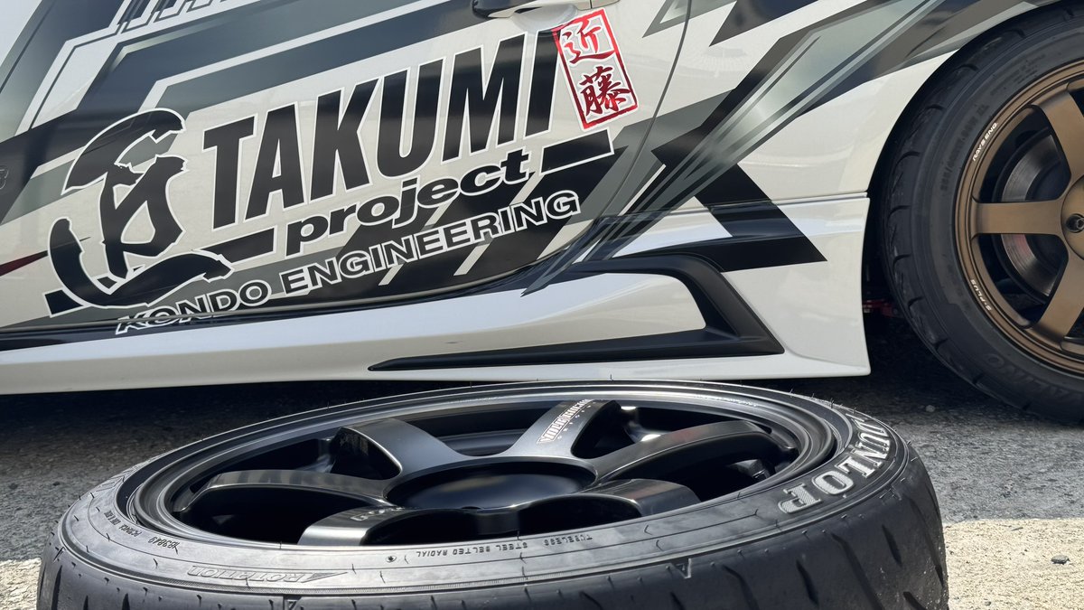 GR86/BRZ＆スバル車用PCD100/5に TE37 SAGA S-PLUS <BLACK SHADOW>が