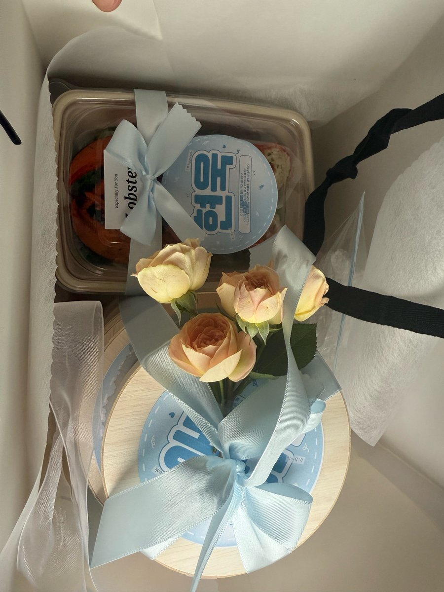 hyunwookfile's tweet image. hyunwook bbl update