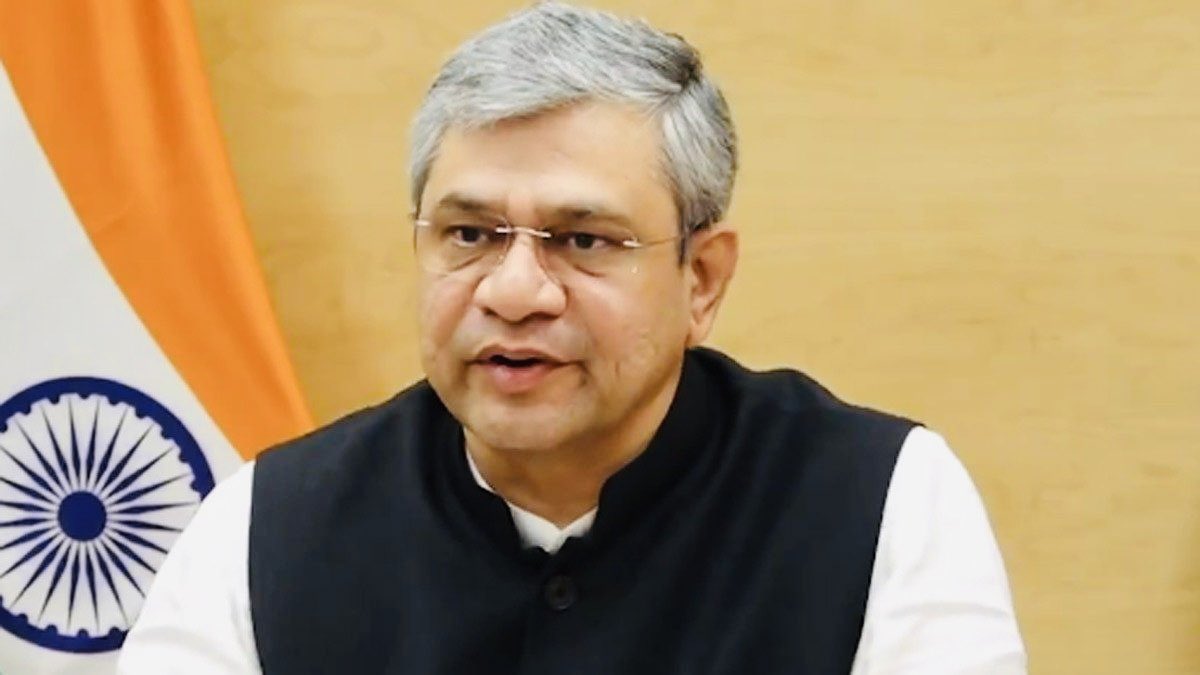 Capt.Vikash KrTarun (@vikashtarun) on Twitter photo माननीय केन्द्रीय मंत्री श्री <a href="/AshwiniVaishnaw/">Ashwini Vaishnaw</a> जी को जन्मदिवस 🎂 की हार्दिक बधाई एवं शुभकामनाएं।
मैं प्रभु महादेव से आपके अच्छे स्वास्थ्य और सुदीर्घ व यशस्वी जीवन की कामना करता हूं 💐💐 माननीय केन्द्रीय मंत्री श्री <a href="/AshwiniVaishnaw/">Ashwini Vaishnaw</a> जी को जन्मदिवस 🎂 की हार्दिक बधाई एवं शुभकामनाएं।
मैं प्रभु महादेव से आपके अच्छे स्वास्थ्य और सुदीर्घ व यशस्वी जीवन की कामना करता हूं 💐💐
