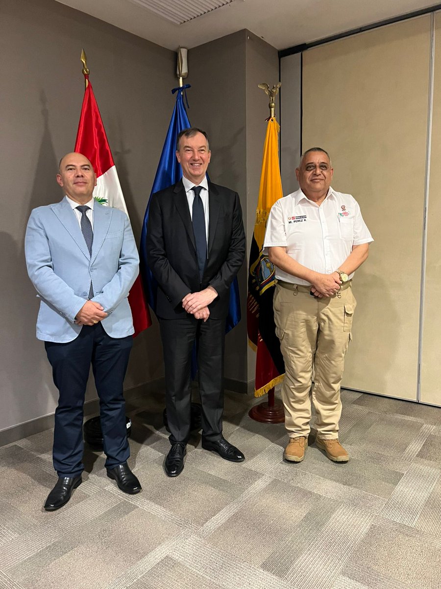 Eurofront_UE (@eurofront_ue) on Twitter photo Finaliza la mesa técnina en #Tumbes con el Encuentro de Alto Nivel entro los Viceministros del <a href="/MinInteriorEc/">Ministerio del Interior Ecuador 🇪🇨</a> 🇪🇨 y <a href="/MininterPeru/">Ministerio del Interior 🇵🇪</a> 🇵🇪.
La 🇪🇺 sigue brindando apoyo para la creación de herramientas de gestión fronteriza y fortalecer la cooperación policial y migratoria en la región. Finaliza la mesa técnina en #Tumbes con el Encuentro de Alto Nivel entro los Viceministros del <a href="/MinInteriorEc/">Ministerio del Interior Ecuador 🇪🇨</a> 🇪🇨 y <a href="/MininterPeru/">Ministerio del Interior 🇵🇪</a> 🇵🇪.
La 🇪🇺 sigue brindando apoyo para la creación de herramientas de gestión fronteriza y fortalecer la cooperación policial y migratoria en la región.
