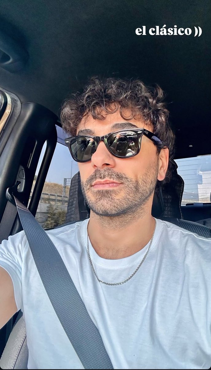 Klasik yol selfiside gelmiş,yolculuk nereye Gökhancığım #GökhanAlkan