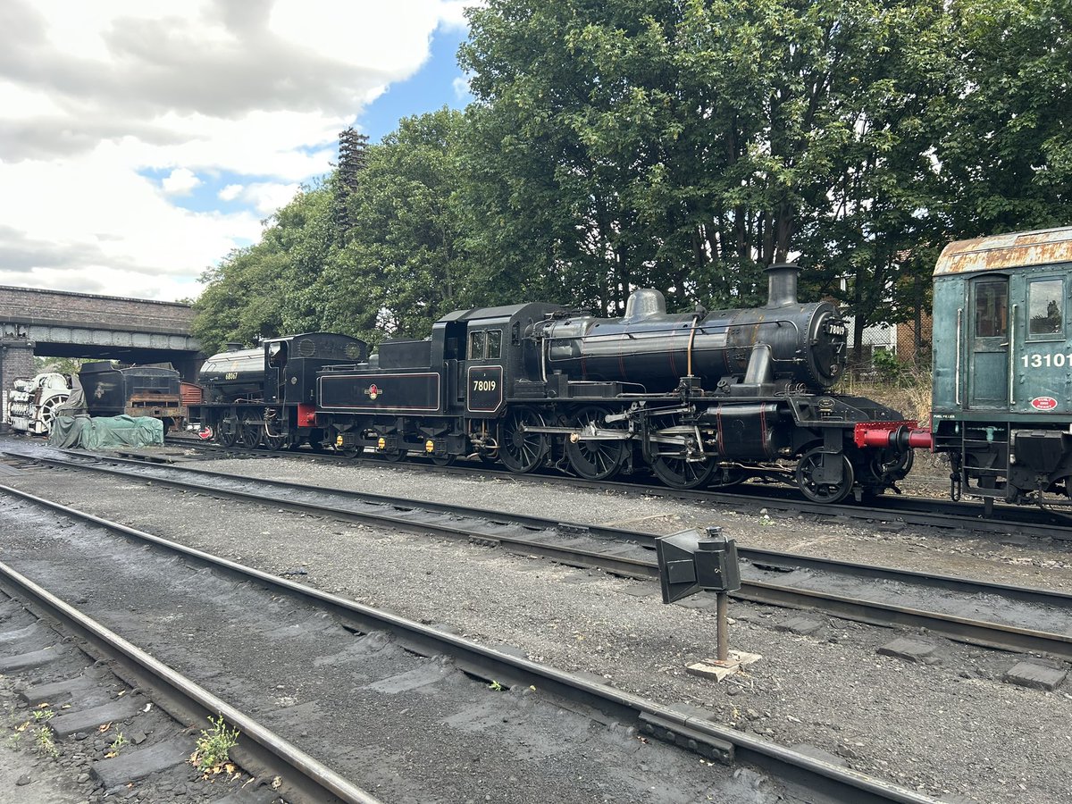 89Scunthorpe's tweet image. No shortage of steam locos on shed today @GcrGreat