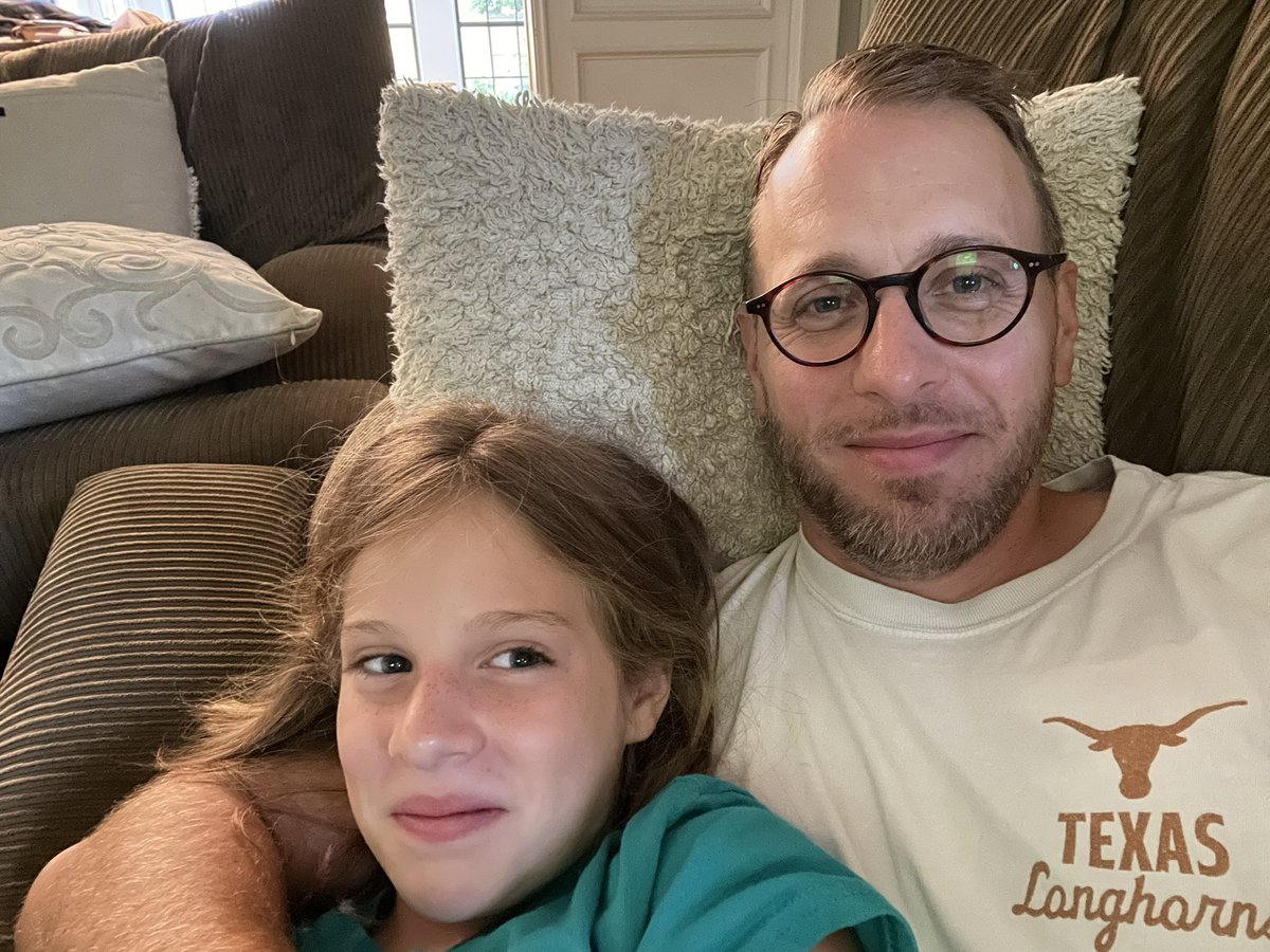 andrewhebert86's tweet image. Friday = a day to rest. Brisket’s on the smoker. Now time for some cartoons with Brooklyn.