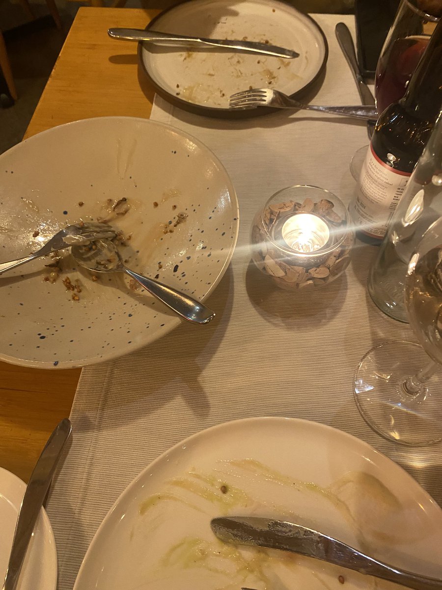 nzmrichards's tweet image. ☺️
Don’t give a shit the photos are terrible, that food was ace.
bistronomy.co.nz