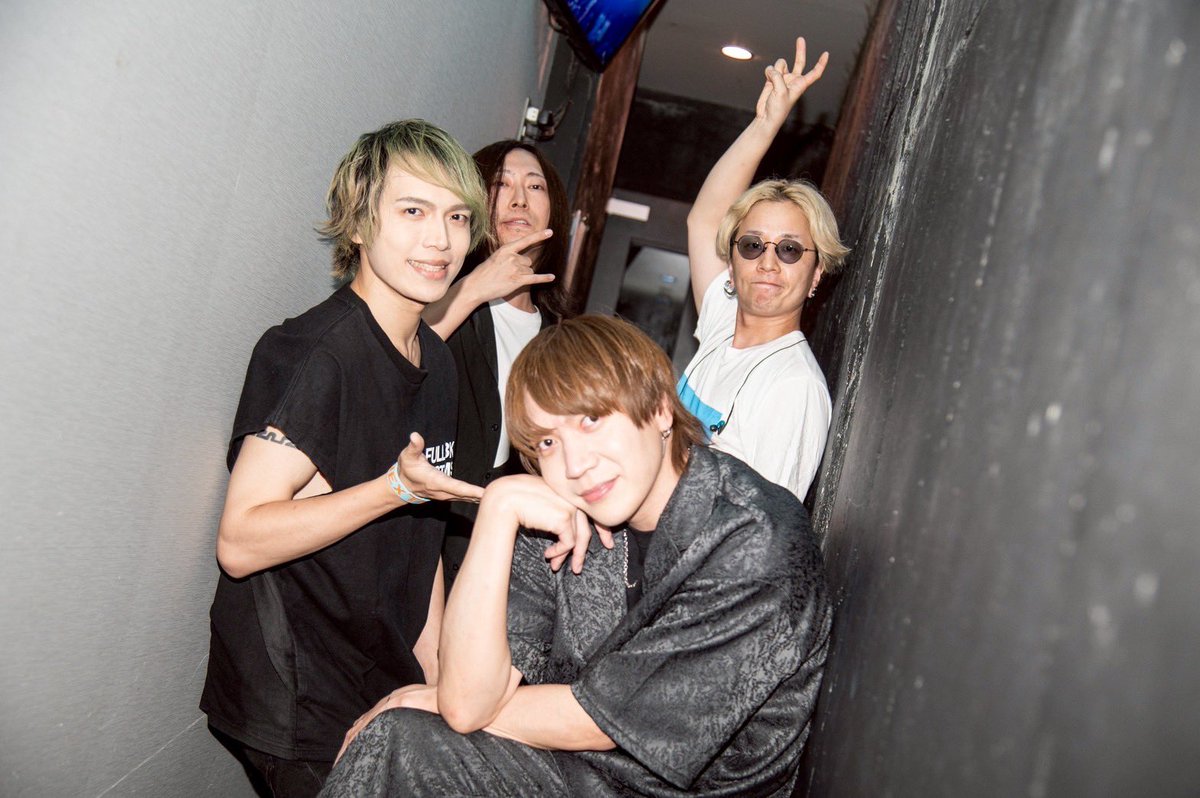 _13_13_13_13's tweet photo. 2025.07.17 東京青山RizM あべち&amp;草野将史prensents 同郷BIRTHDAY LIVE 
#NEXTRADE https://t.co/6heG2jZBEL