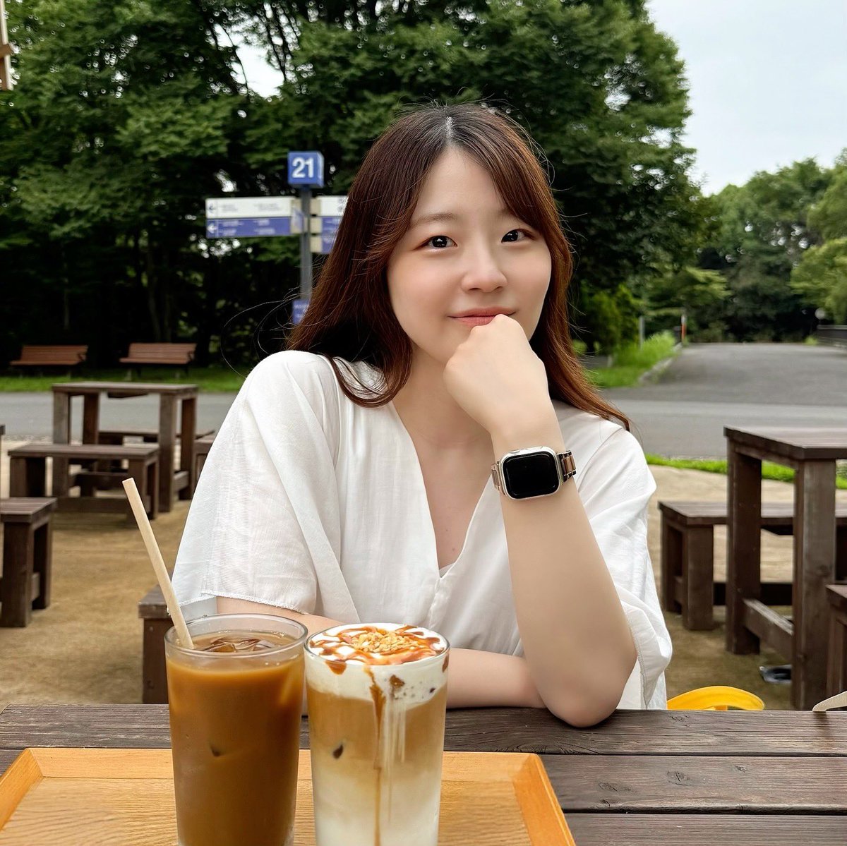 maichin_0204's tweet image. この前暑さが少し和らいだので
家族みんなでピクニックに行ってきたよ！
お弁当はだぃちん(👦🏻)が作ってくれました😋🍴
美味しかったなぁ💗

そういえば最近のTMI✏️
前髪伸ばしてます✌🏻
人生初と言っても過言では無いレベルw
いい女目指して巻き方練習中です🔰

#picnik #ピクニック