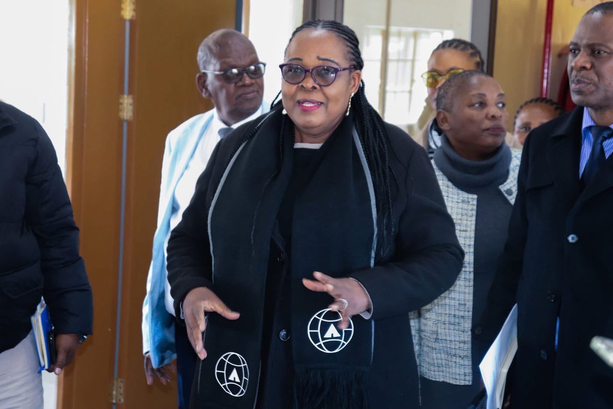 yaronafm's tweet image. The Northwest District Council  says it has reduced provision of feeds in schools  due to ongoing financial constraints.

Updating council yesterday Chairman Itumeleng Kelebetseng says these include jam, eggs and fruits, while others will continue being provided.