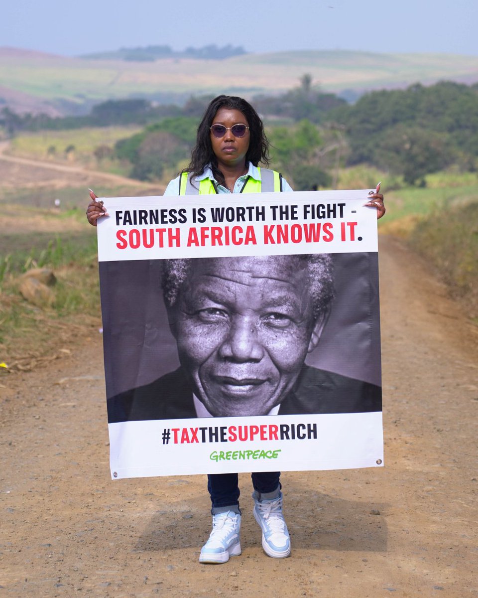 Greenpeaceafric's tweet image. "As long as poverty, injustice, and gross inequality persist in our world, none of us can truly rest." - Nelson Mandela
Today, on #MandelaDay, we honour Madiba’s call for a fair world.
Do your part this Mandela Day - call out the super-rich 👉 act.gp/4lQWRQo
