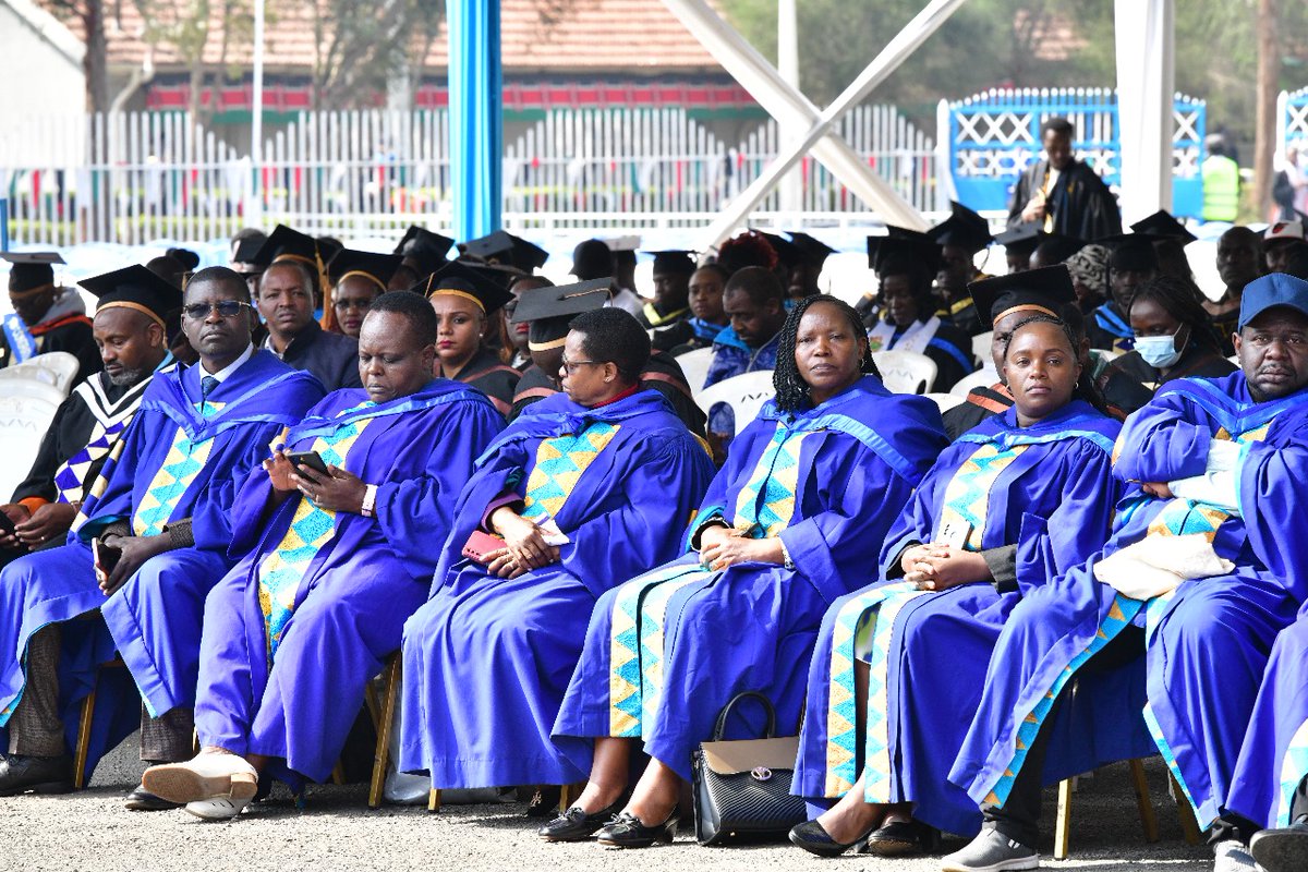 lawrencekitema's tweet photo. #KU57thGraduation—Hats off to the KU Class of 2025! 🎓 You’ve turned dedication into achievement, and now the world awaits your brilliance. Keep pushing boundaries and making @KenyattaUni proud — the best is yet to come. Go serve the world! CONGRATULATIONS to all graduates. 👏🎉 https://t.co/QCtKYiR5P9