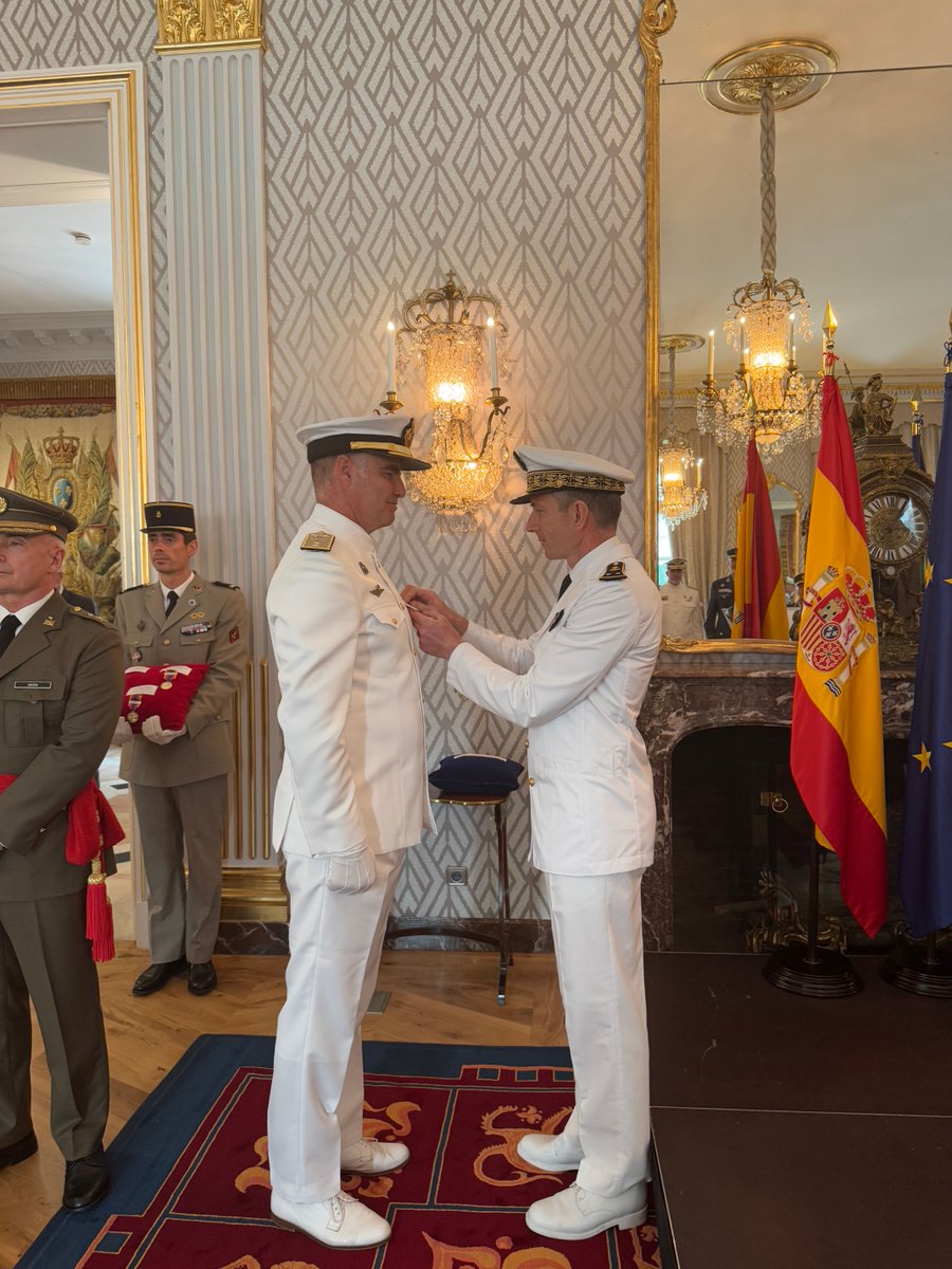 EUNAVFOR's tweet image. On 01 July, @OpComd_EUNAVFOR has been awarded the Gold Medal of the French National Defence.
🔎 France is one of the 20 nations contributing to #OperationATALANTA providing personnel, assets and being the country that hosts the MSCIO, located in Brest.
@france_espagne