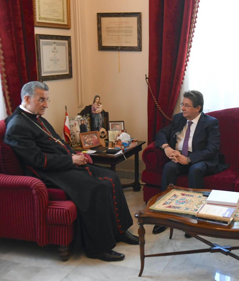 #كنعان بعد لقائه الراعي في بكركي: الدولة تجمع والسلطة تفرّق وحماية الكيان بالتجمّع حول الدولة وبالدولة وأن نكون وراء مؤسساتنا وجيشنا لحماية لبنان فما يحصل من حولنا خطير يجب التنبّه منه