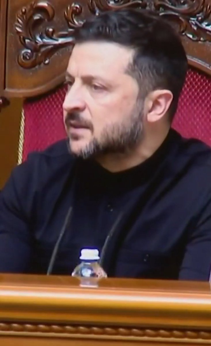 mykytabak's tweet image. Терміни служби вирішили б питання мобілізації.
Але це не те питання, яке цікаво Зеленському.
Йому цікава вічна війна і вічна влада.
Не буває нічого вічного.
Війна закінчится.
Військові повернуться.
Зеленський не буде призедентом.