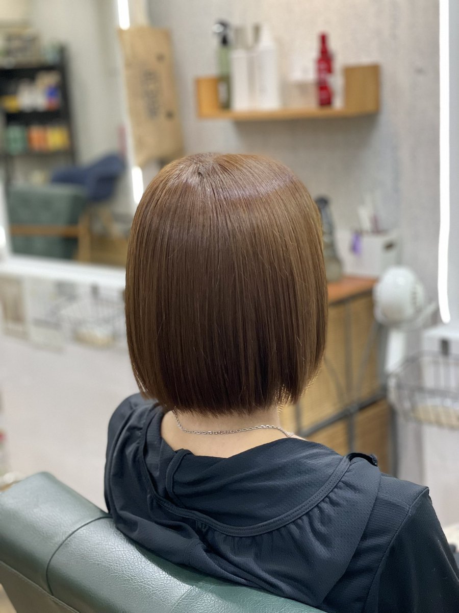 leoma4ma4's tweet image. 二郎さん食べてから美容院💇‍♀️天使の輪完成✨ #二郎   #今日暑すぎんか