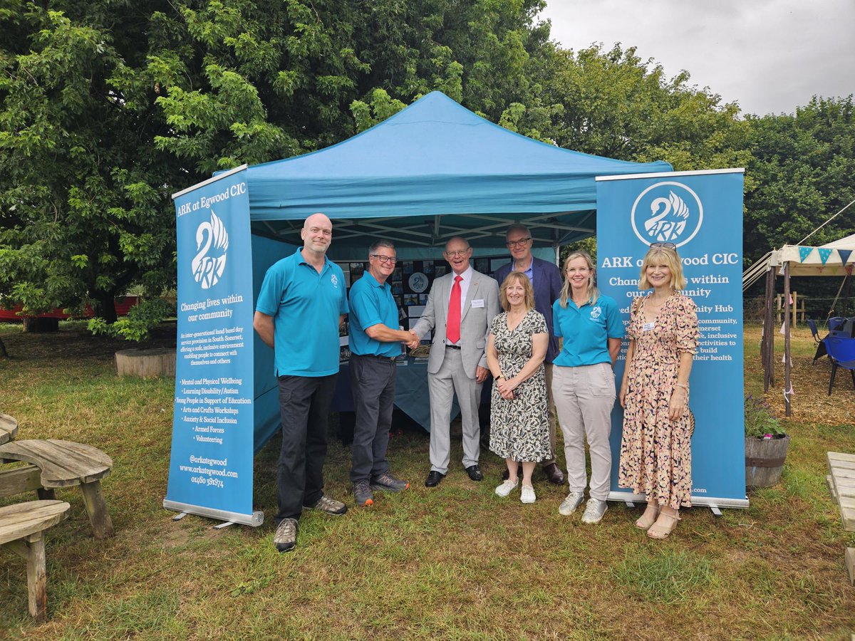 Brigadier Nigel Beacom QVRM TD VR DL writes: I was delighted to represent the Lord-Lieutenant at the 5th anniversary of ARK at Egwood. Congratulations to Nigel and Amanda Bell for having the vision to set it up and the team of staff and volunteers that now help run it. <a href="/WRFCA/">Wessex RFCA</a>