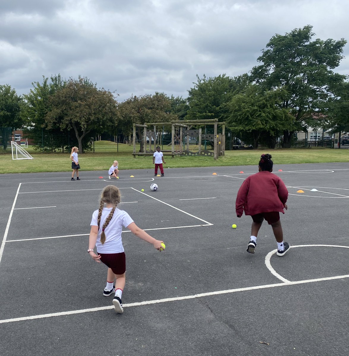 Mrs Evans (@mrsevansmlp) on Twitter photo We had a great last session with our cricket coach this week! We worked on our batting and fielding skills and finished off with a class game of drop the ball! <a href="/MabLanePE/">Mab Lane PE</a> <a href="/MabLanePri/">Mab Lane Primary Sch</a> We had a great last session with our cricket coach this week! We worked on our batting and fielding skills and finished off with a class game of drop the ball! <a href="/MabLanePE/">Mab Lane PE</a> <a href="/MabLanePri/">Mab Lane Primary Sch</a>