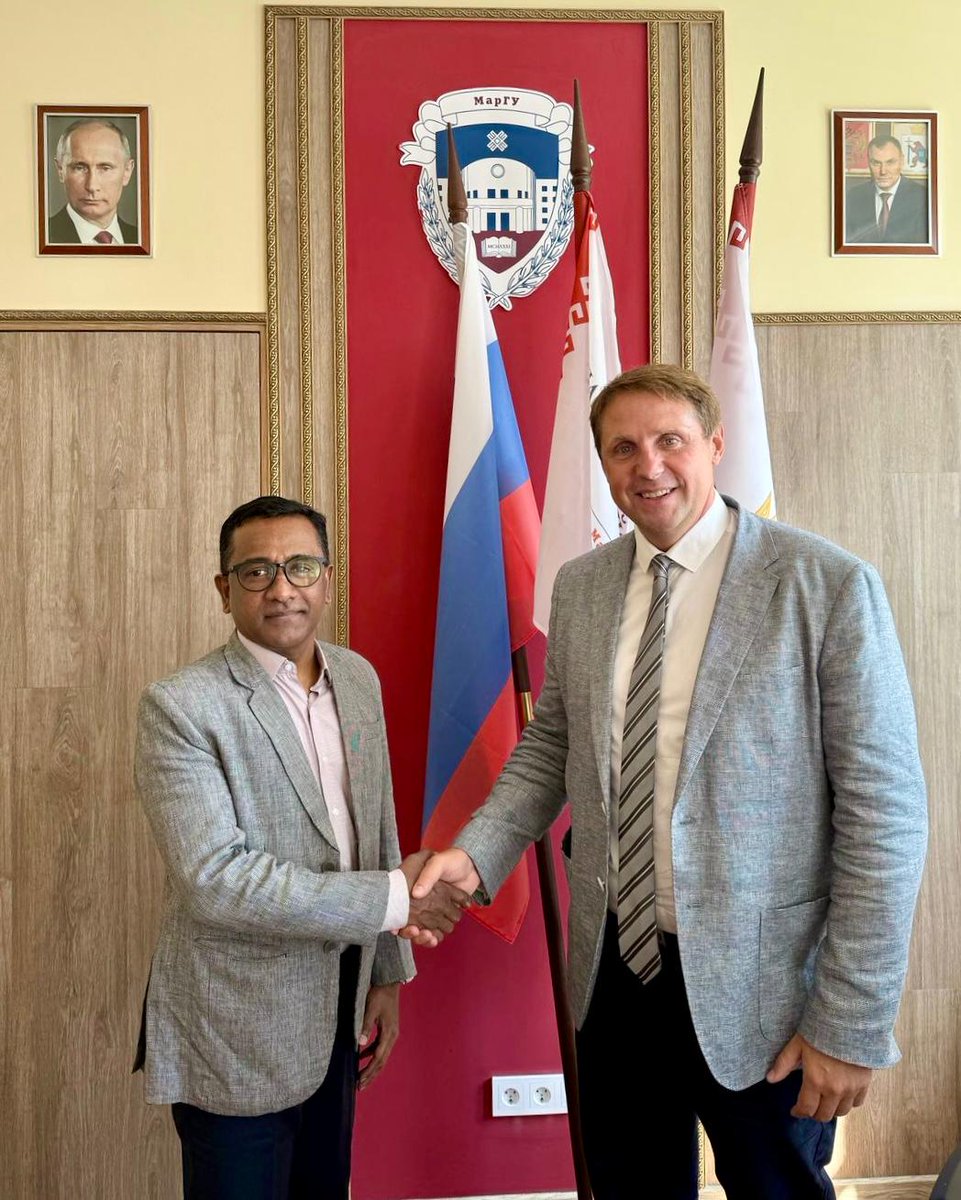 IndEmbMoscow's tweet image. On July 11-12, 2025 Shri V Kumar, Minister (Edu) visited Mari  State University (MSU)  and held talks with the rector and other university officials.  He also  interacted with Indian students of the university at the premises of MSU.