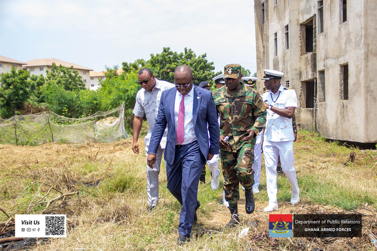 GhArmedForces's tweet image. The Minister for Defence, Honourable Dr Edward Omane Boamah has reiterated government commitment to retool the Ghana Armed Forces(GAF)to safeguard national interest.
gafonline.mil.gh/publication/ne…