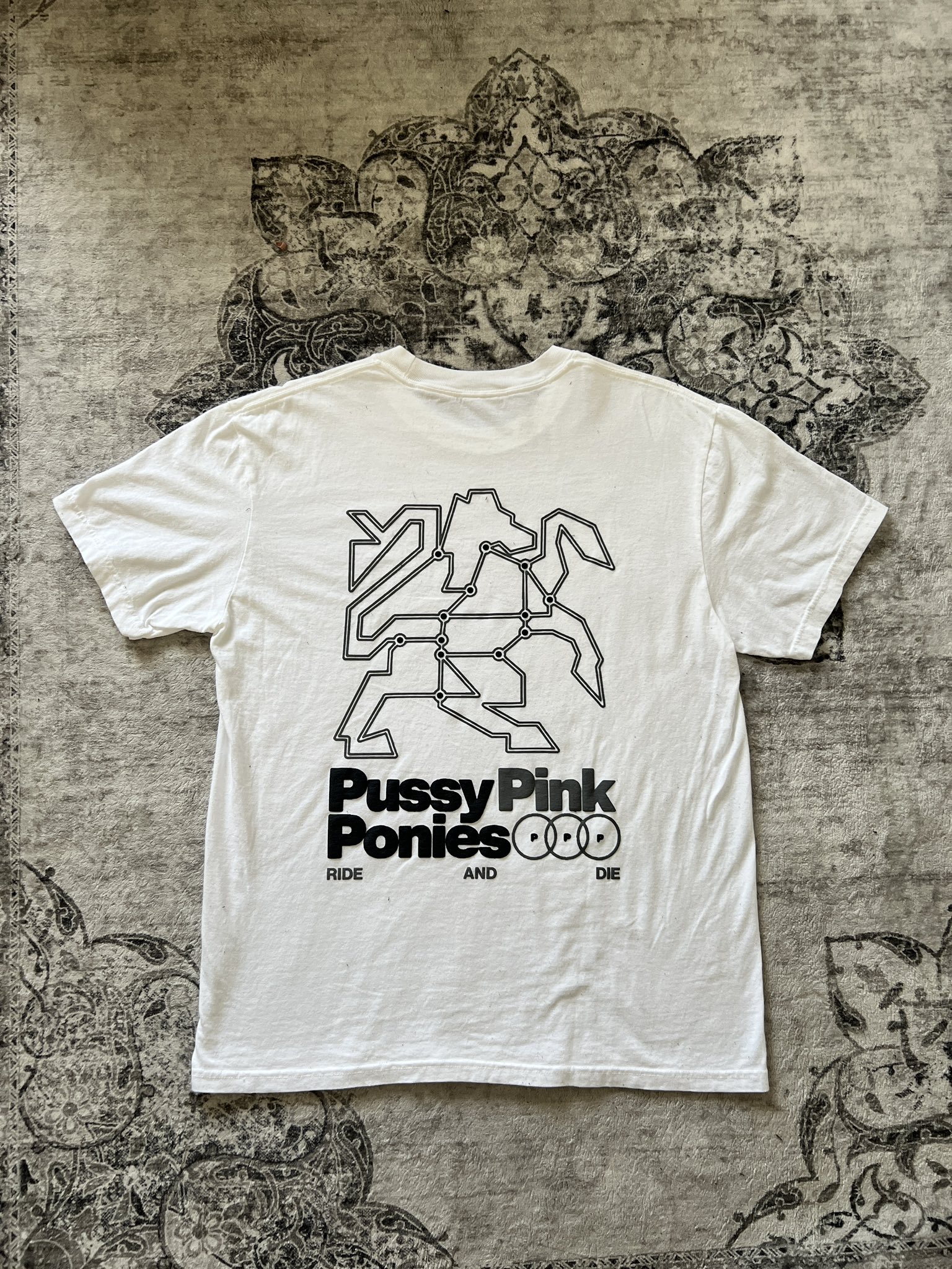 歌代ニーナ　Tシャツ ShotGunDandy on X: 