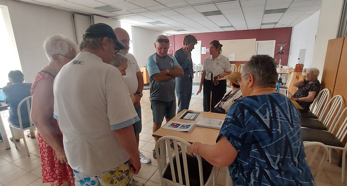 Prefet_48's tweet image. #sécuritéroutière | Une trentaine de séniors ont participé à une session de sensibilisation à la sécurité routière organisée à la résidence d'autonomie Piencourt. Les participants ont pu assister à des ateliers piétons, de remise à niveau des connaissances du code de la route,…
