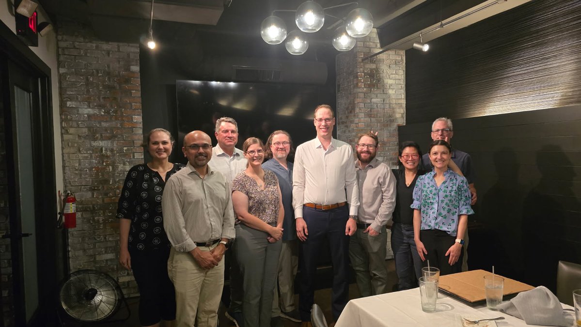 Colon_Doc's tweet image. Had a wonderful time at dinner celebrating graduating @OhioStateSurg #colorectalsurgery fellows.
It has been a privilege to witness your journey and to play a part in your professional development. We look forward with great pride to the impact you will continue to make in the…