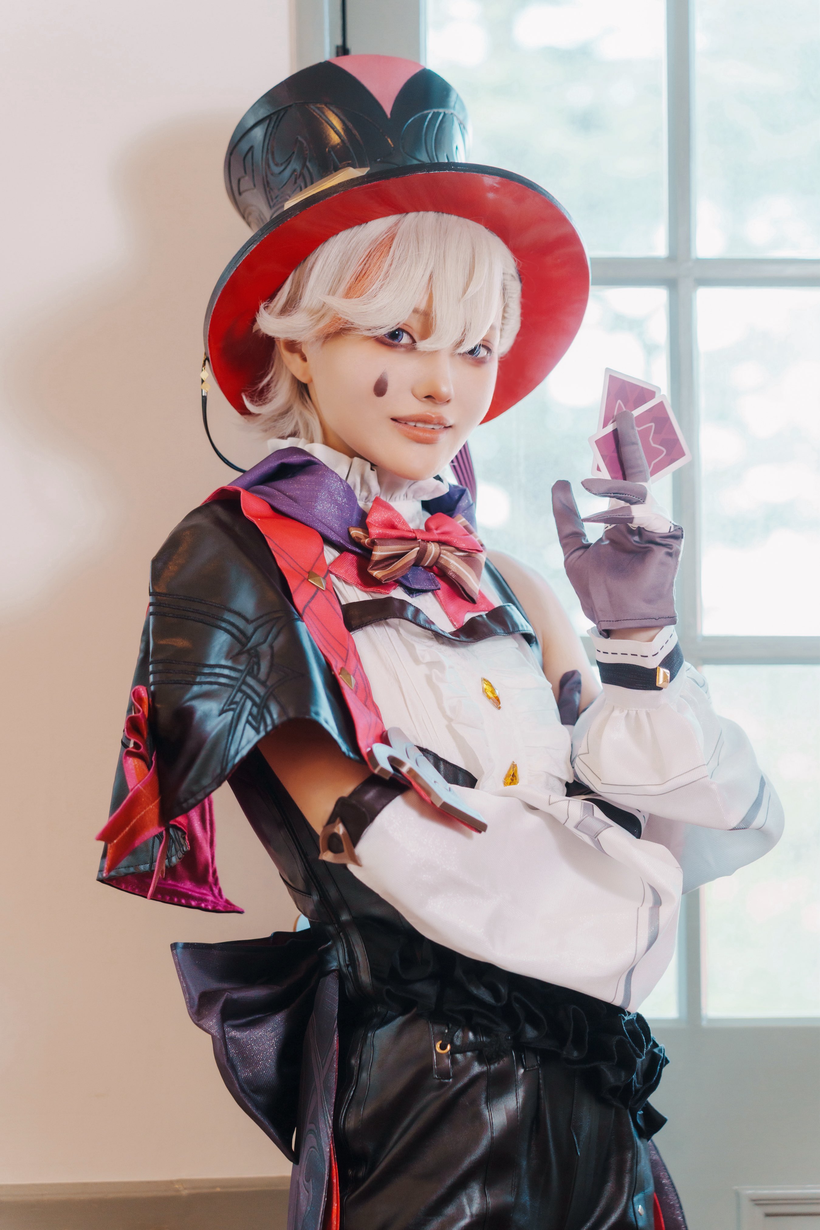 はちです♡ 高速配送 adidas ZX 8000 Out There (APAC) | G58880 | The Drop