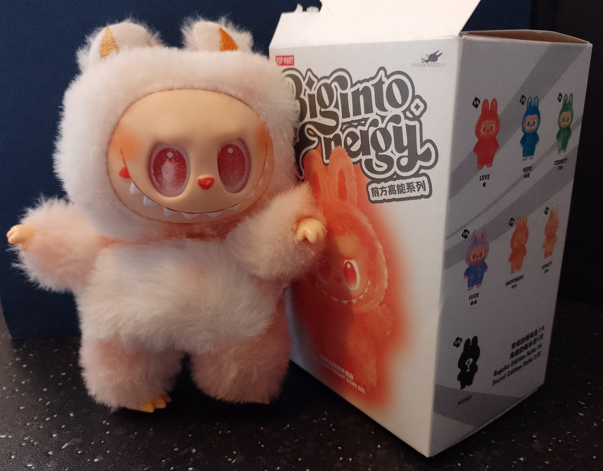 HCC_TS's tweet image. 🚨Counterfeit Labubu dolls are being sold in local shops — they may look cute but could harm children. 😟
🧸 Before buying, check for:
✅ CE / UKCA mark, UK supplier info and safety warnings
📢 Report to @CitizensAdvice on 0808 223 1133