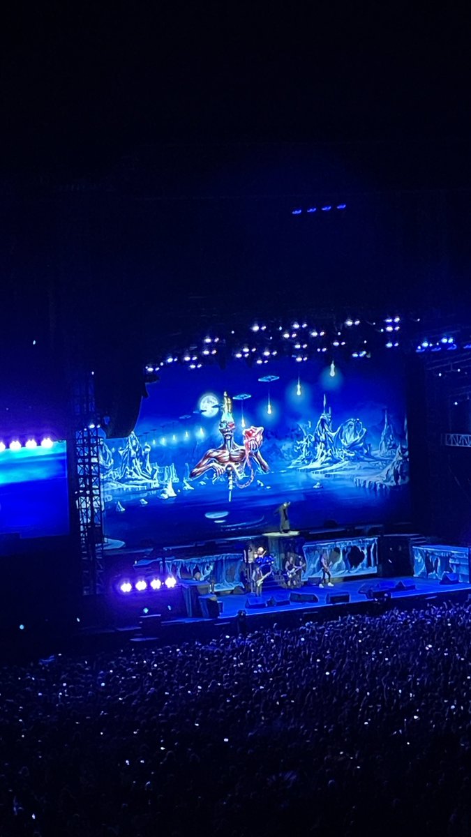 Finally I’ve lived to hear Seventh Son Of A Seventh Son live 🙋‍♂️
#IronMaiden