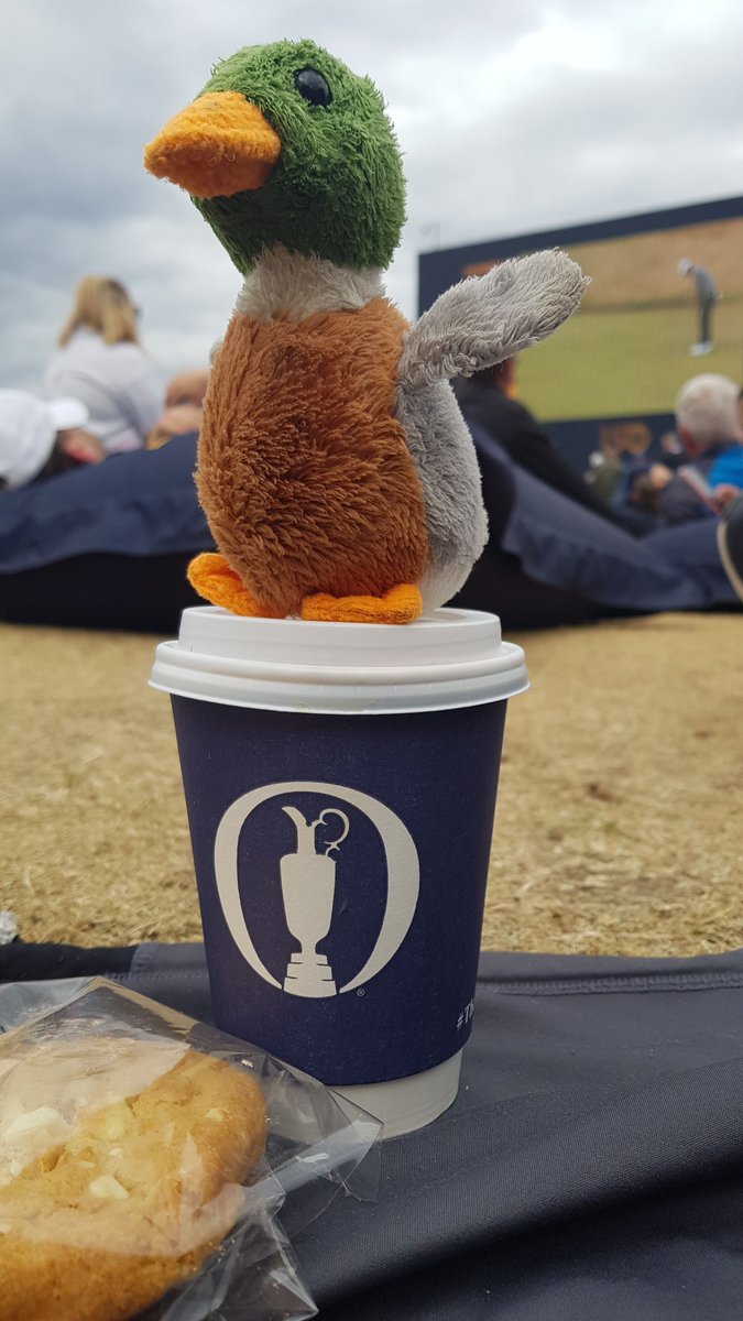 Good morning from #TheOpen 

Save 20% off ProQuip clothing at proquipgolf.net using code: PORTRUSH20 

You're welcome!   

#royalportrush #theopen #153rdopenchampionship #opengolf