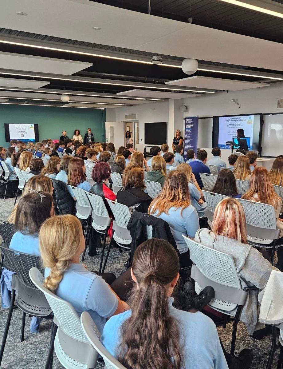 UWTSD's tweet image. We wrapped up our final Schools event of the year with 90 Year 9 & 10 pupils from Ysgol Gymraeg Ystalyfera Bro Dur at our Swansea Waterfront campus! They explored hands-on sessions from Automotive Design to Policing. A great day of inspiration and discovery! 👏📚