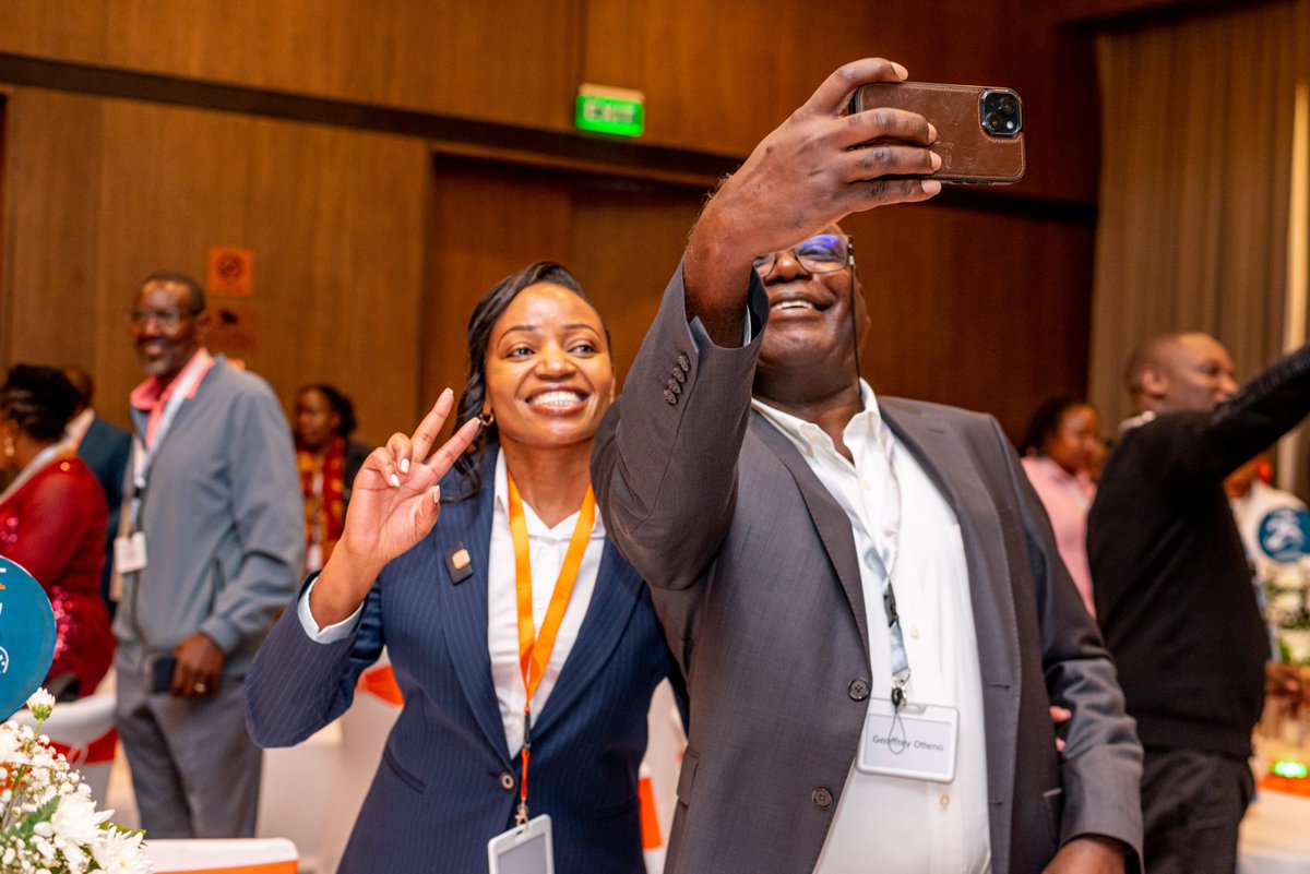 Selfies, smiles, and stories worth remembering 🤳
The #MGKat25 - Year Celebration was filled with joy, connection, and camera-ready moments!
Tag yourself 📸 #MGK25Years #CelebratingExcellence #MGKAt25 #MGKConsulting