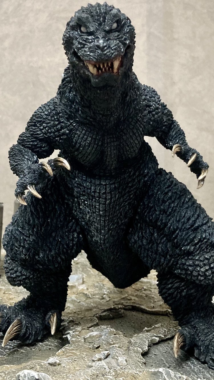 四畳半工房 原型：ようへい GMKゴジラ ガレージキット【未開封】 KN on X: 