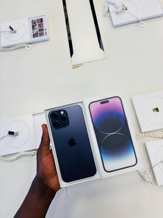 _orsteen's tweet image. Hot deals ๐ฅ๐ฅ๐ฅ
๐iPhone๐ฑ16 pro 128GB
๐จdesert titanium
๐94%
๐ท๏ธ 1,400,000
๐iPhone๐ฑ15 128GB
๐จpink
๐97%
๐ท๏ธ850,000
๐iPhone๐ฑ14 Pro max 256GB
๐จpurple
๐88%
๐ท๏ธ920,000
๐iPhone๐ฑ13 pro max 256GB
๐จspace grey
๐ 81%
๐ท๏ธ720,000
Pls RT ๐