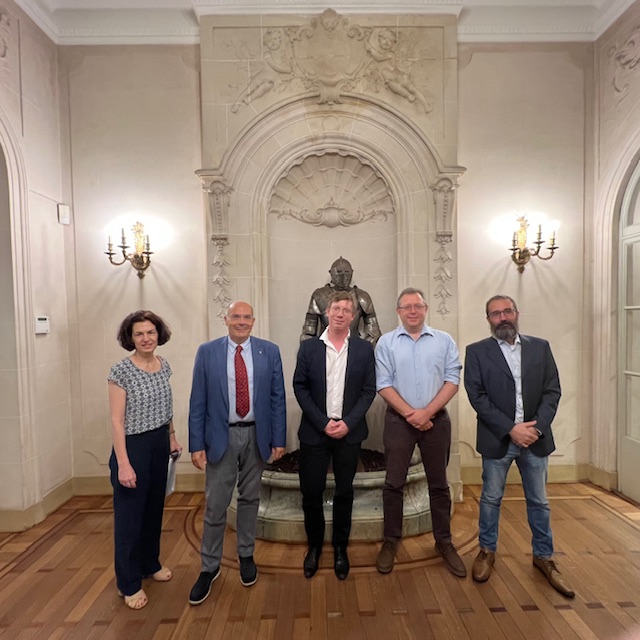IFICorpuscular's tweet image. El experimento submarino KM3NeT ya es entidad legal reconocida a nivel internacional gracias a la constitución de una AISBL por parte de algunos miembros del @IFICorpuscular junto con otros componentes de la colaboración. 🎉
¡Enhorabuena! 🤩
👉 Noticia: goo.su/EFUND