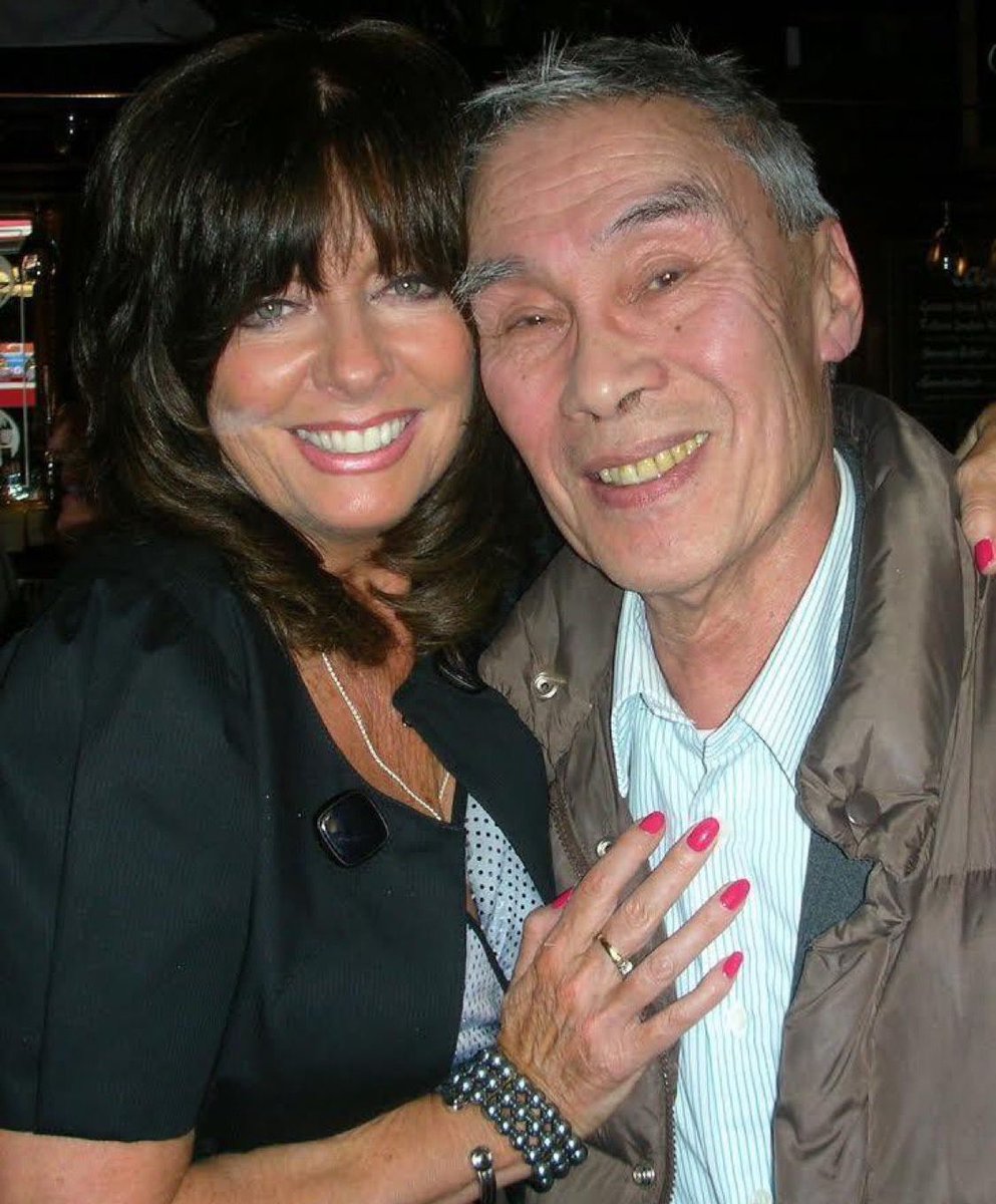 vickimichelle's tweet image. Happy Heavenly Birthday Fabulous Burt Kwouk OBE. Such a Gorgeous Talented man Loved as Cato in the Pink Panther. Wonderful memory at a Heritage Event, was always a joy to see him. #BurtKwouk #PinkPanther #Cato #Tenko #LastOfTheSummerWine @007 #JamesBond @bbcdoctorwho #FridayVibes