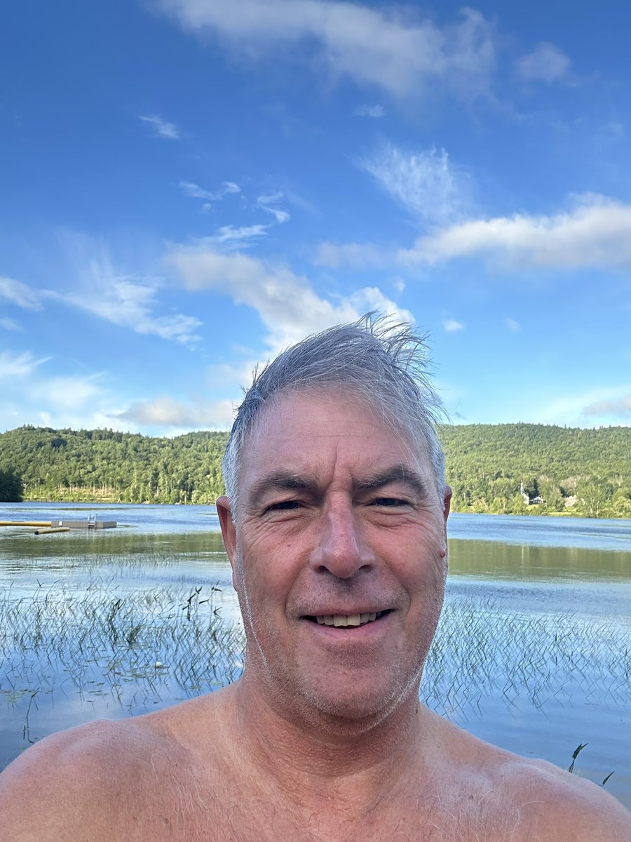 humanutopia2021's tweet image. 5:30am sunrise swim
The day has been won