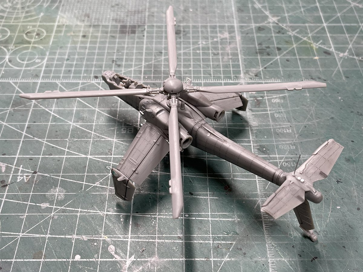 wizard03_765's tweet image. 1/144 AFH-02B ヘルハウンド
ひと通りの加工は終わったので週末はサフ吹きしましょう(^^)
#パトレイバー
#パト2
