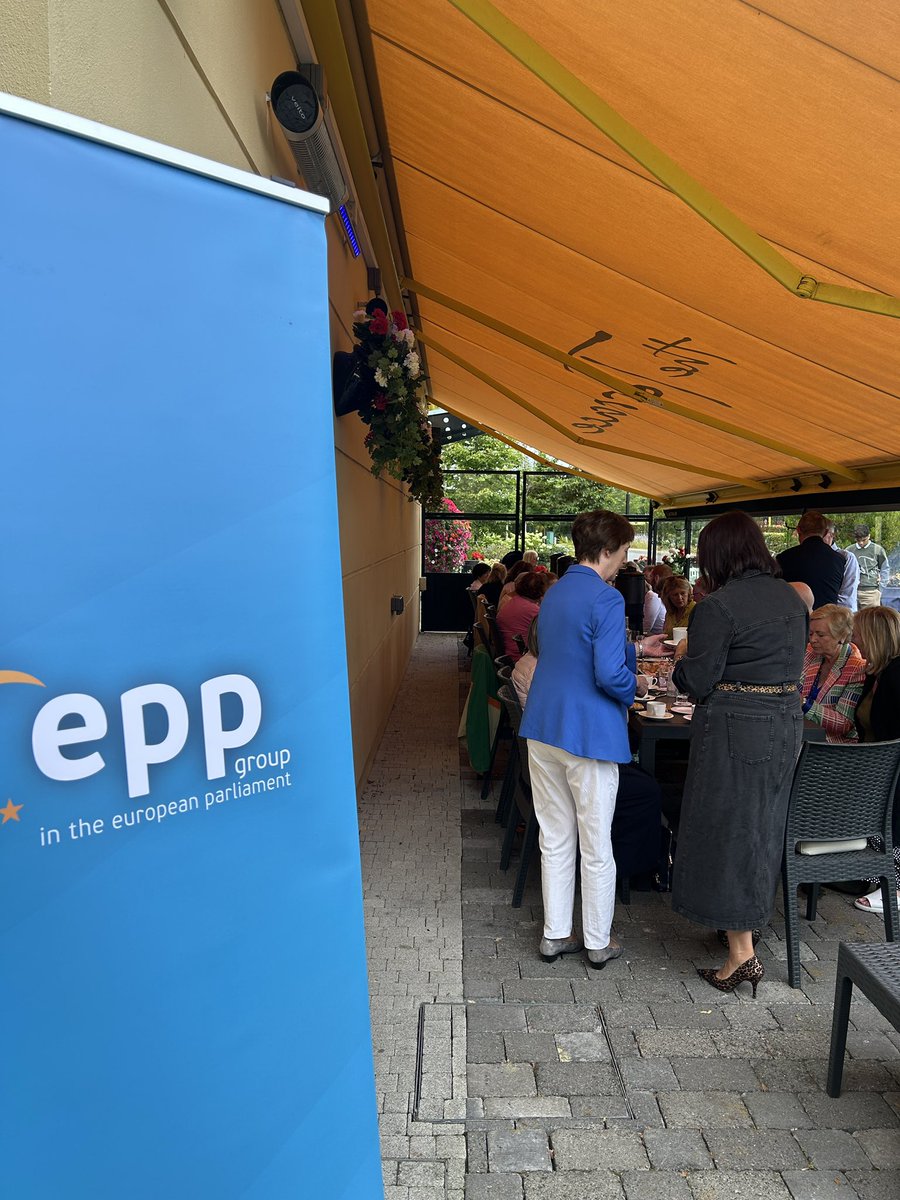 <a href="/ReginaDo/">Regina Doherty MEP</a> Coffee morning in Castleknock ☕️

#European #Politics