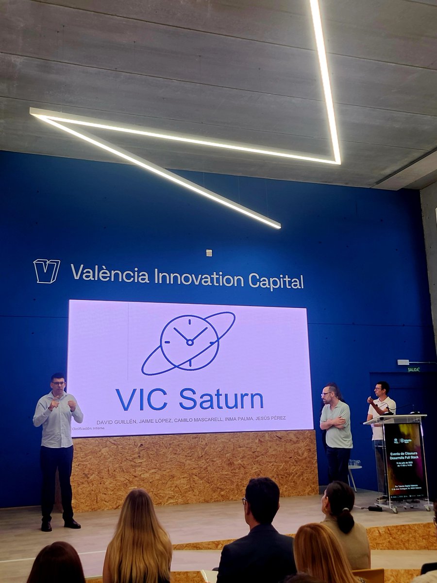 VLCIEcosystem's tweet image. El alumnado de curso “Desarrollo Web Full Stack” de @XTalentoDigital presenta sus proyectos finales: soluciones digitales diseñadas para retos reales de innovación. Más de 490 horas de formación que se transforman en propuestas aplicables a proyectos europeos de @VLCInnovation.