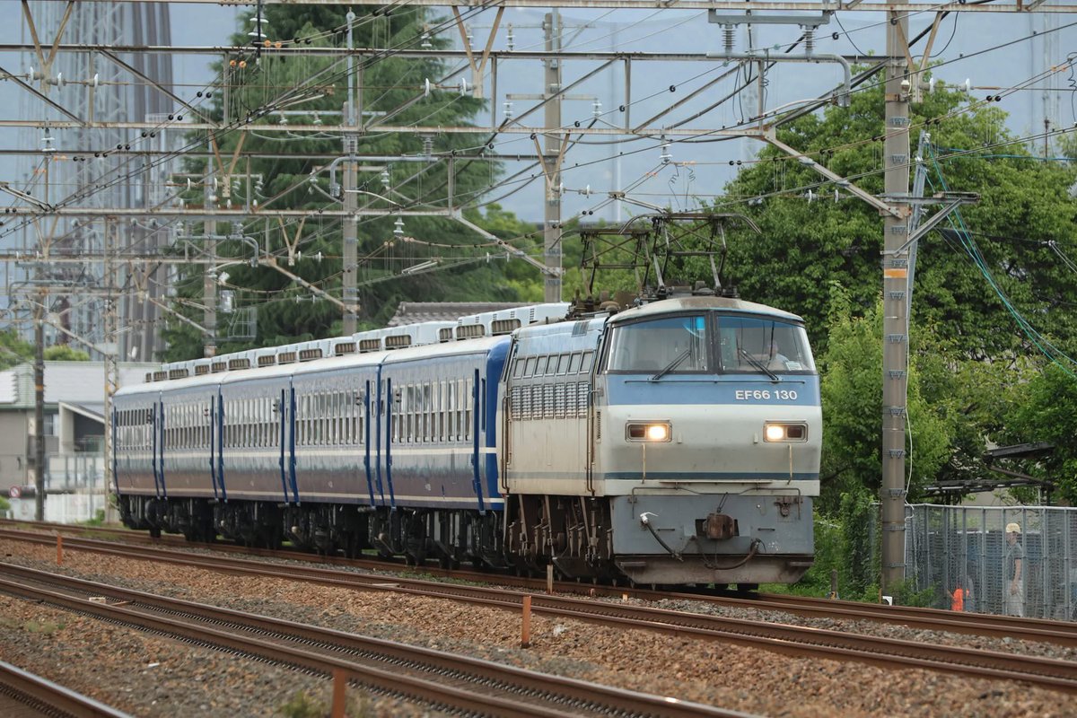 para_lost's tweet photo. 12系客車、大井川鉄道へ https://t.co/UHEDIFfzHB