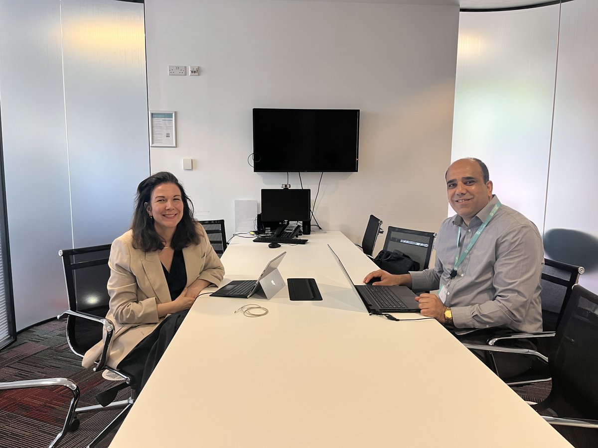 UELAdviceCentre's tweet image. Our Final Client Session of the Week is with Lorna!
We have had a busy and productive week at the LAC β from client sessions with our in-house and partnership solicitors, to community events, drop-in sessions and many more!
See you all next week!! π€©
@SBL_UEL
@UEL_News